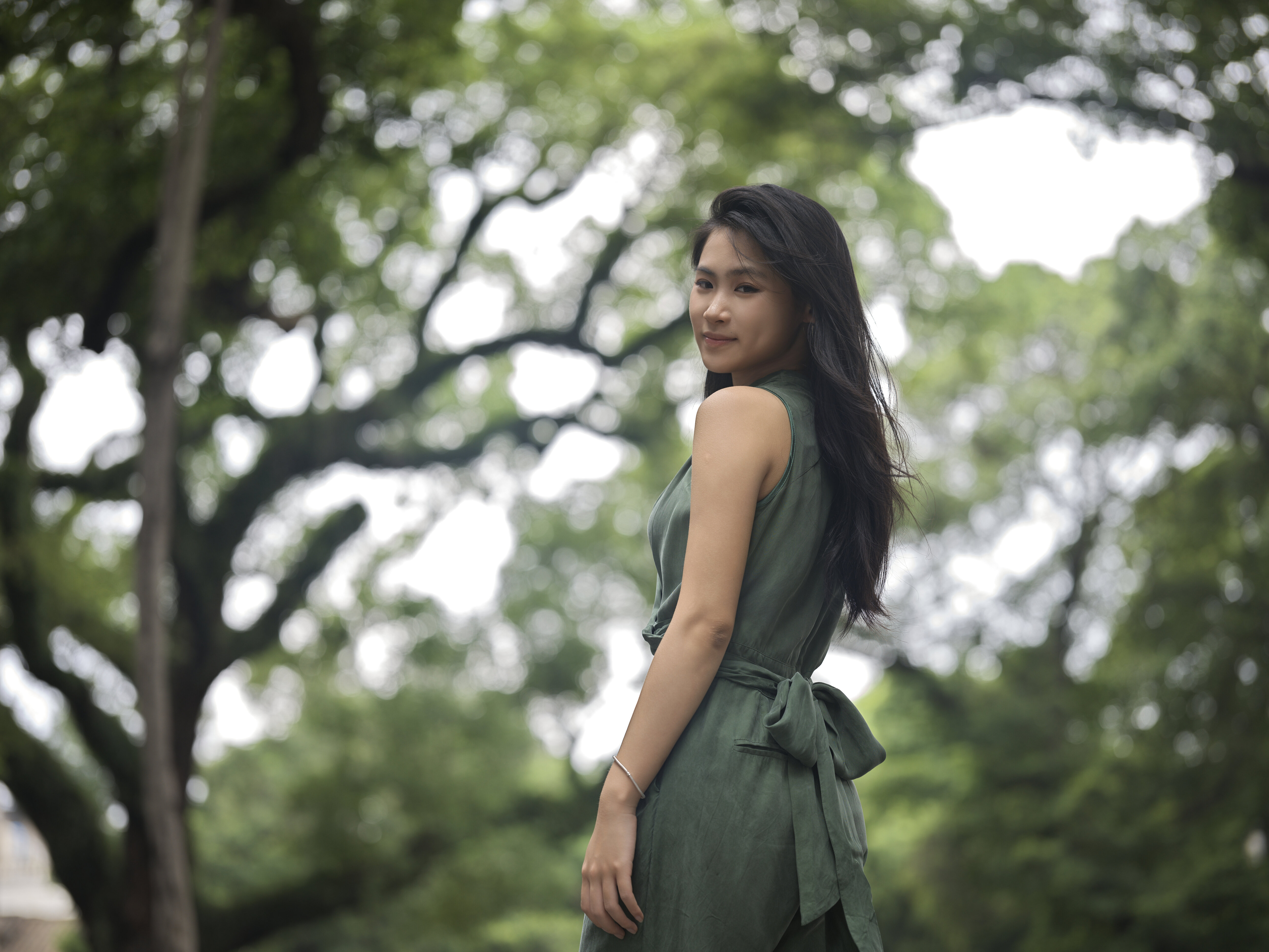 A green dress under the banyan trees, Guangzhou, 2024